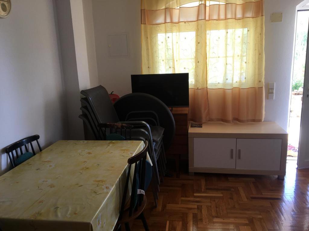 Apartman Put Svete Kate Raslina Buitenkant foto
